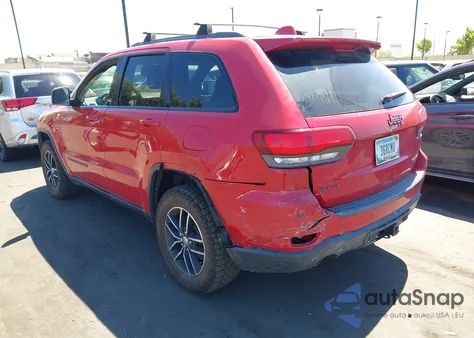 2018 Jeep Grand Cherokee Trailhawk 4X4 z USA, uszkodzony, nr VIN 1C4RJFLG8JC142581